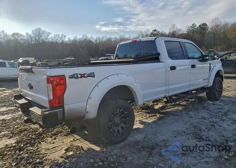 2019 Ford F250 Super Duty z USA, uszkodzony, nr VIN 1FT7W2BTXKEG05634
